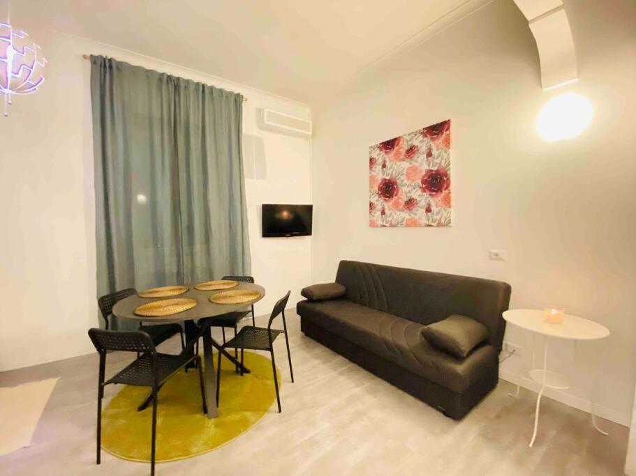 Mamisa Rome, Appartamento Con Parcheggio Privato E Gratuito Buitenkant foto